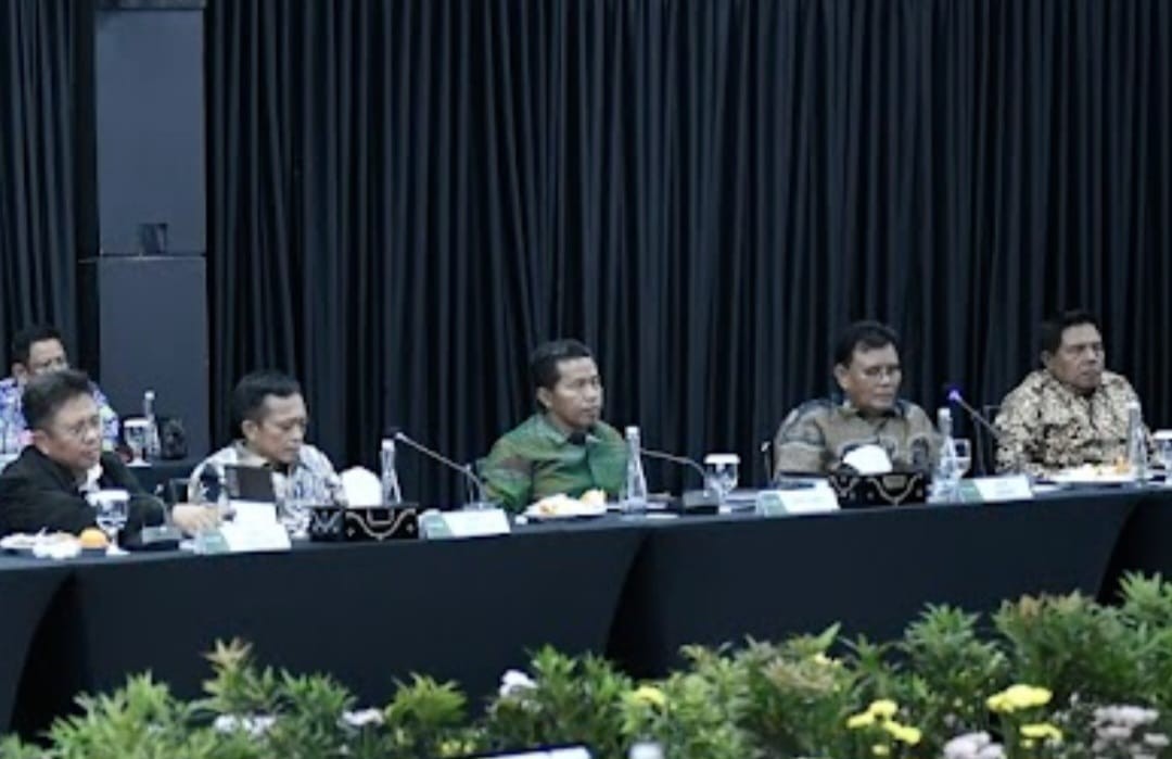 Kepala BPKAD Hadiri RUPS