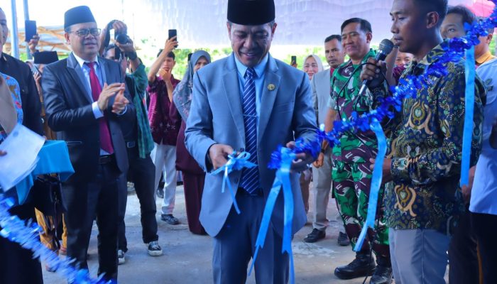 Bupati Dompu Lounching SPPG Anggrek Desa Nowa